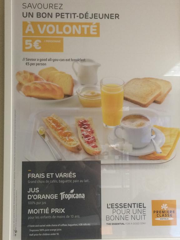 Premiere Classe Évreux Exterior foto Breakfast menu